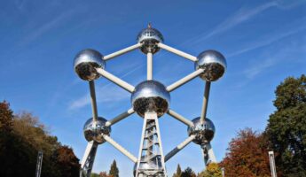Atomium de Bruxelles en automne