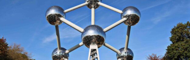 Atomium de Bruxelles en automne