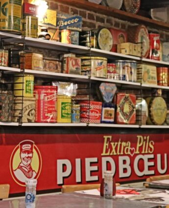 Boites en métal au Restobières
